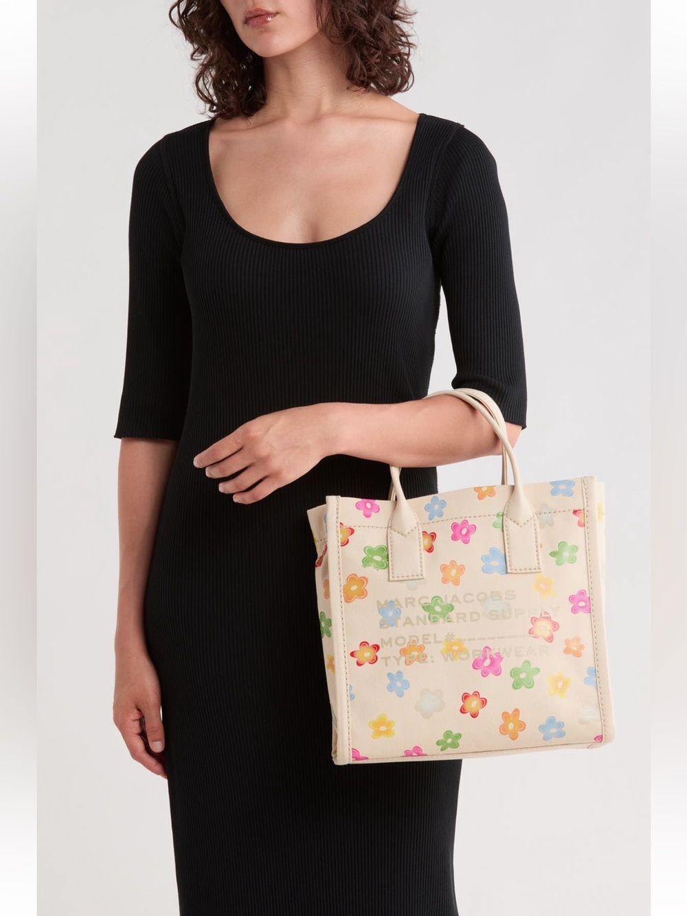 Marc Jacobs The Medium Tote Bag